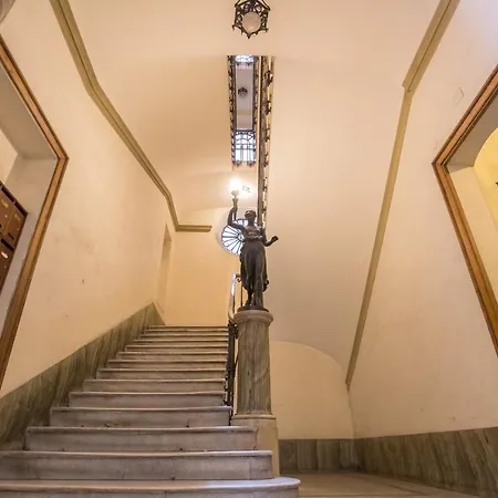 900 Liberty فندق مبيت وإفطار